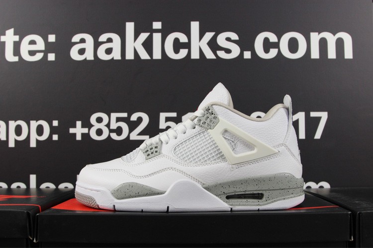 Air Jordans 4 Retro “White Oreo” CT8527-100