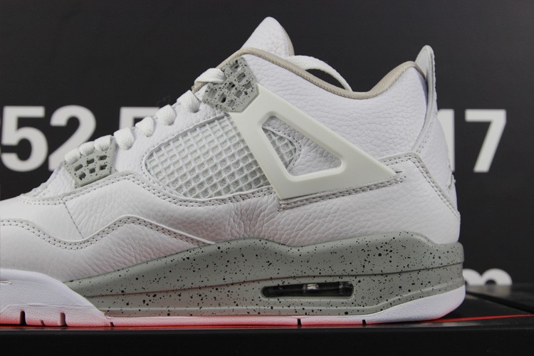 Air Jordans 4 Retro “White Oreo” CT8527-100