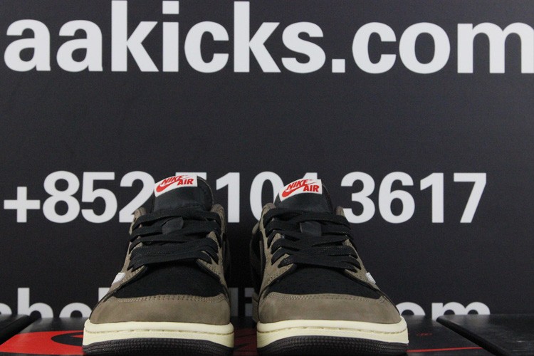 Air Jordans 1 Low ‘Mocha’ CQ4277–001