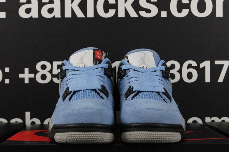 Air Jordans 4 Retro ‘University Blue’ CT8527-400